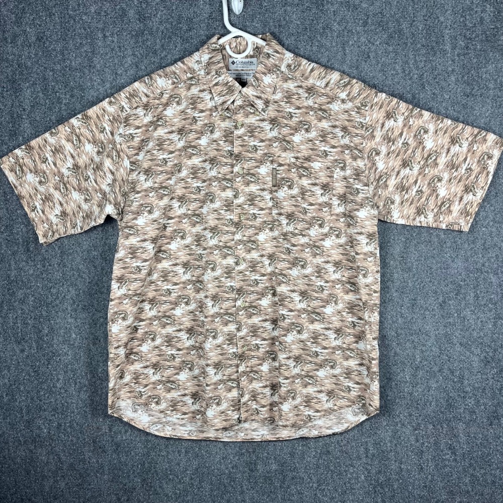 Columbia Button Down Shirt Mens XL Brown Bass Fish Print Camo Short Sleeve - Picture 2 of 7